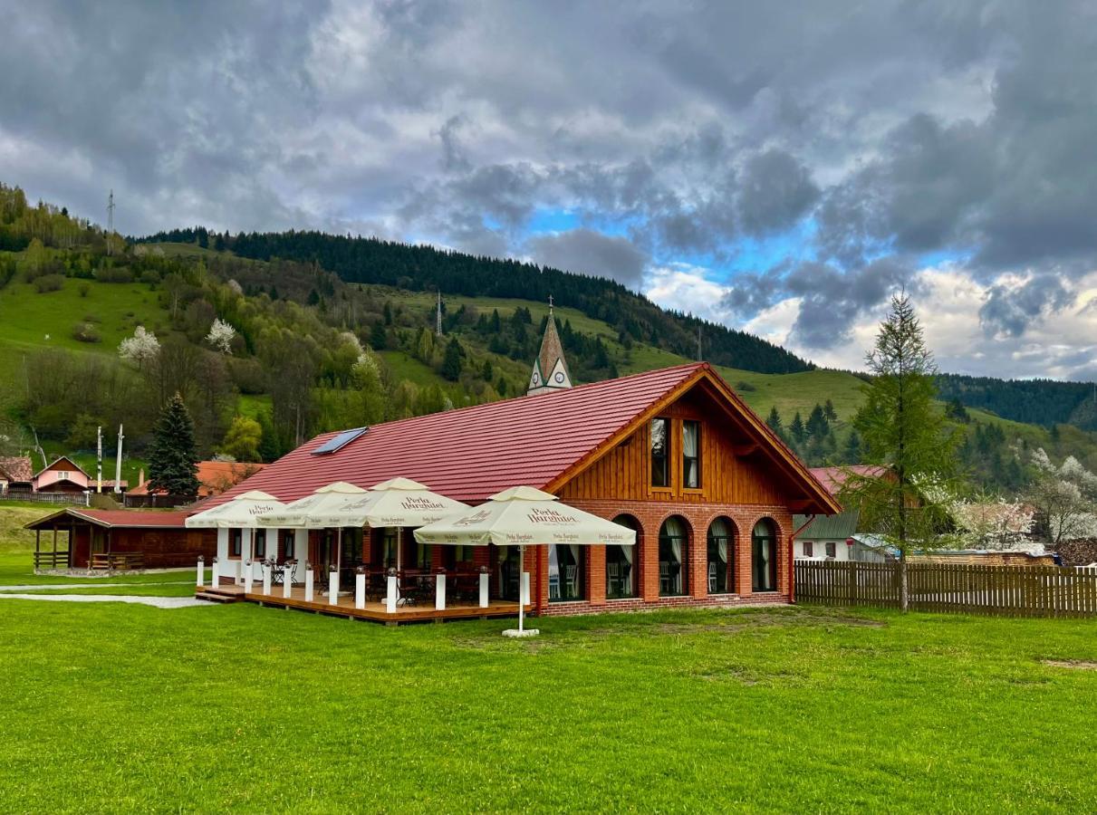 Biotour Camping & Restaurant Ghimeş-Făget Kültér fotó