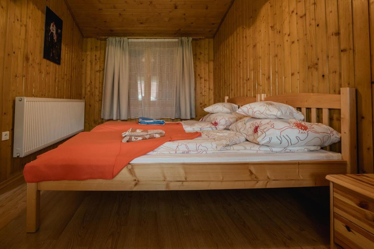 Biotour Camping & Restaurant Ghimeş-Făget Kültér fotó